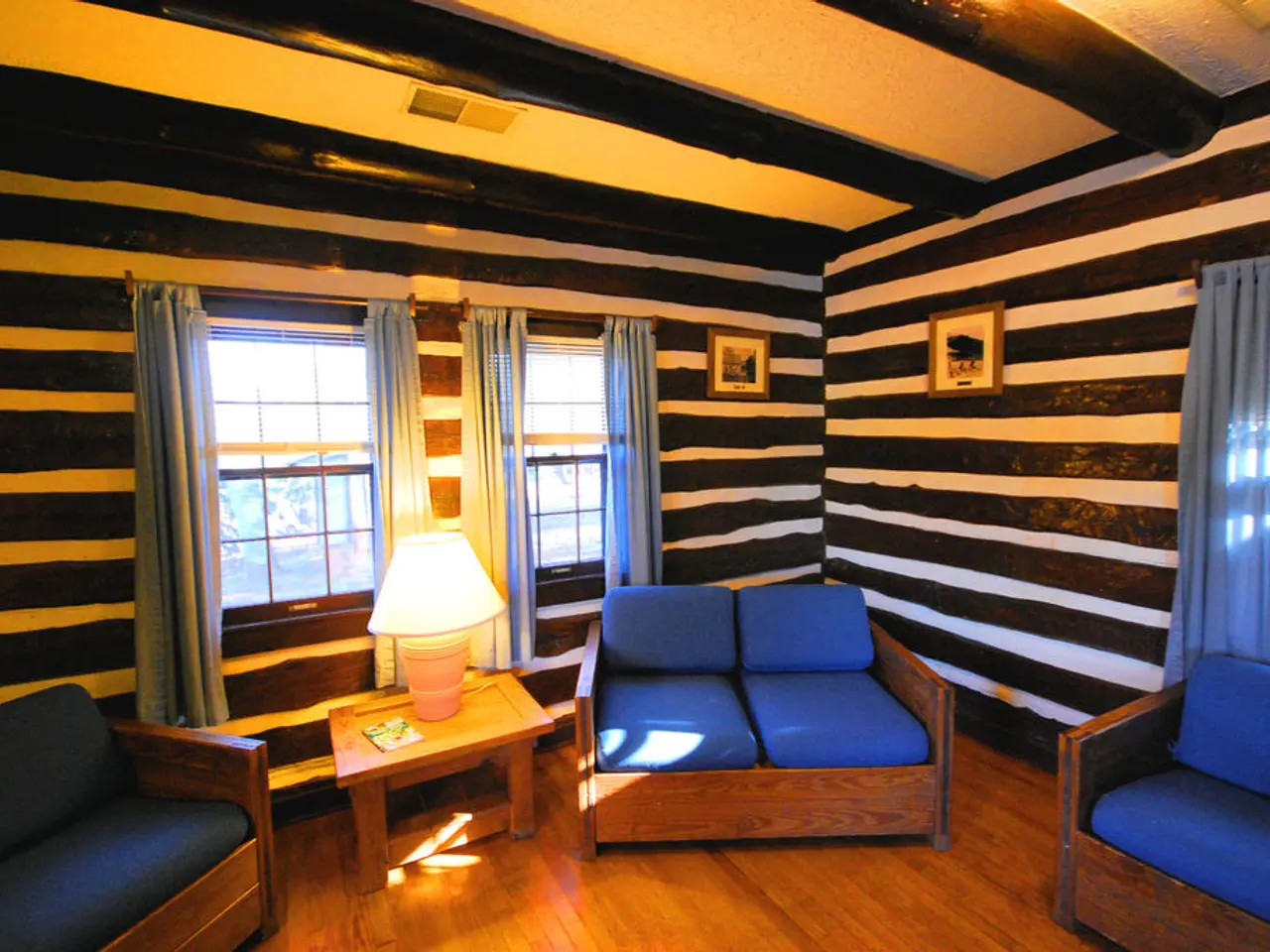 Discovered: A Simple Two-Tone Curtain Technique with Surprising Significance Beyond Aesthetic...