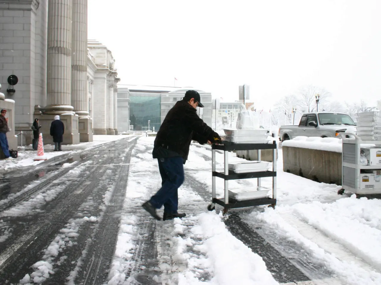 Digital Nomads Transition: Journey From Lagos' Tropical Heat to Fargo's Biting Cold