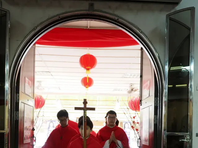 Meeting you at Castel Gandolfo.