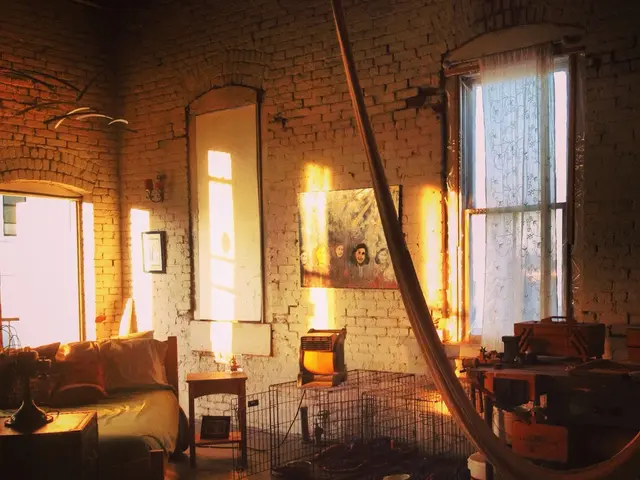 "Seventeen Tips for Achieving Productivity While Remaining in Bed"