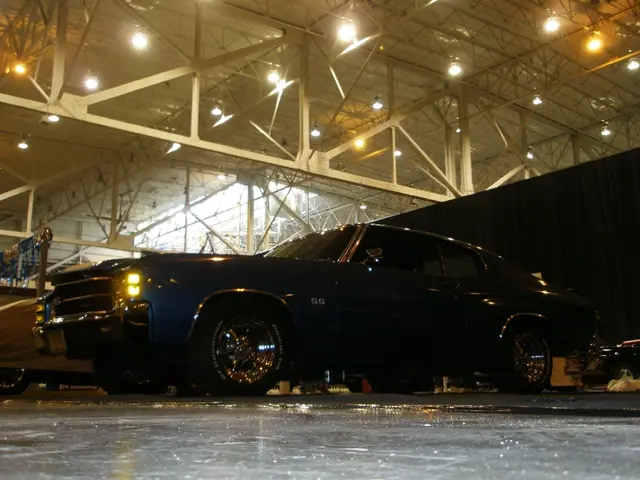 Streamlining Garage Storage: Essential Tips for Maximizing Space Efficiency