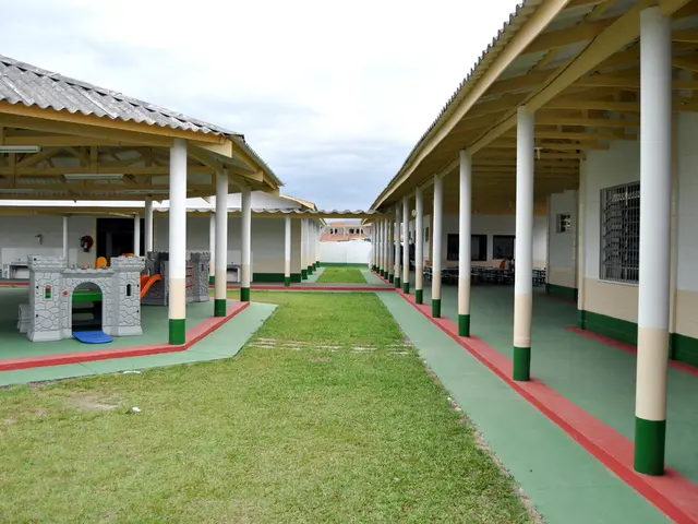 A significant number of homeless individuals are young, with a notable presence among Ukrainians.