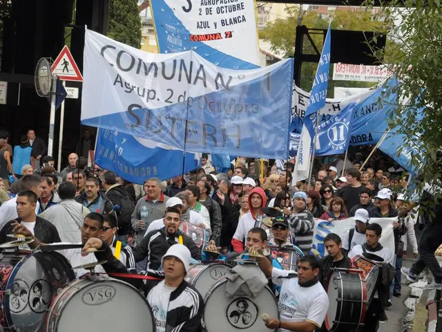Rock & Roll Handprints Expansion in Liepāja