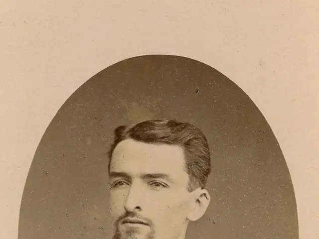 Top-Pick Bodysuits for a Sleek Profile, as Recommended by Fashion Stylists and Editors