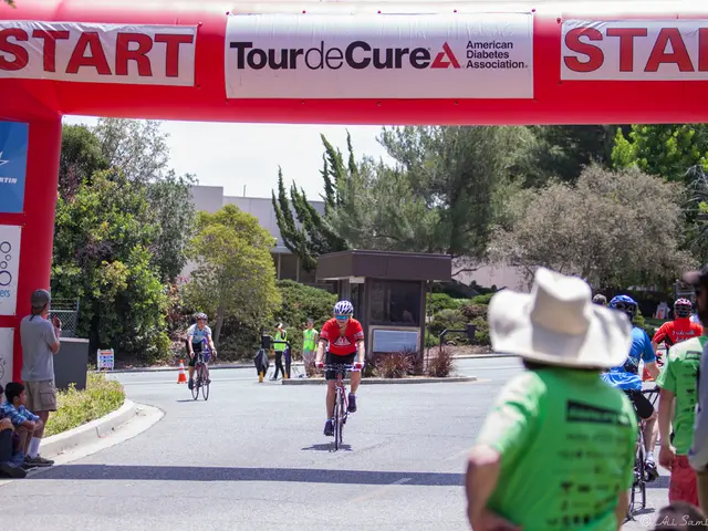 Cyclist embarks on a journey in Offendorf