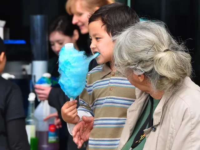 Self-Determined Feeding: Organic Frozen Meals for Infants Aged 6 Months and Older