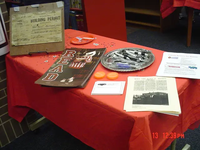 Create Your Own Bookmark Featuring a Tassel: DIY Guides and Inspirations