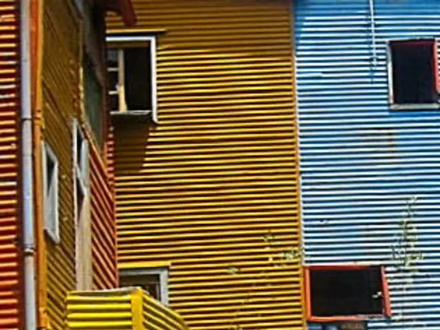 Construction in Lürrip has been finalized, resulting in the completion of a new structure.