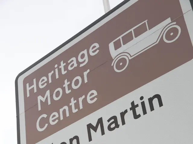 Milano hosts MoscaPartners' artistic portrayal of 'migration' themes