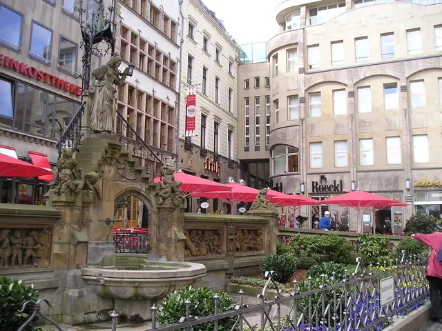 Outdoor simplicity mastered: Alison Brie and Dave Franco's porch design, to be duplicated by many...