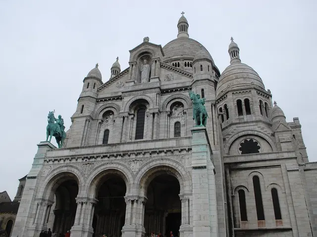 Renovation completed on Arco da Vila