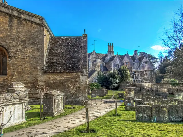 Seventeen inviting properties up for sale, featured on our platform