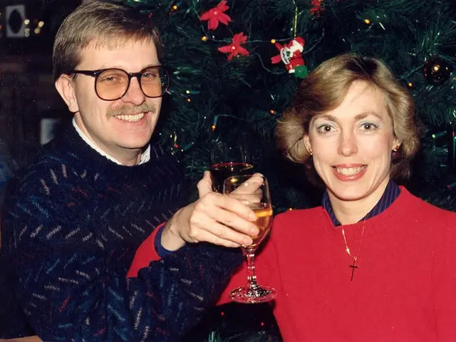 Wine retailer laments the evening's sorrowful end, which occurs at 3pm on Christmas Eve